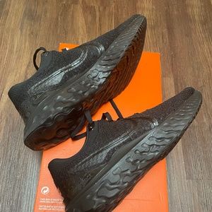 NIKE React Infinity Run FK3